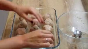 Тефтели из индейки в сливочно-сырном соусе✵Meatballs made of Turkey in a creamy cheese sauce