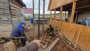 Подъем буровых штанг на МГБУ Ураган -2.Достаем инструмент из скважина.#буроваяустановка#бурение