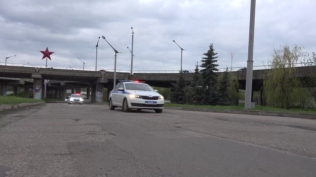 УГИБДД МВД ЛНР поздравляет с Днём Республики. Донбасс за нами! 12.05.22.mp4 смотреть онлайн