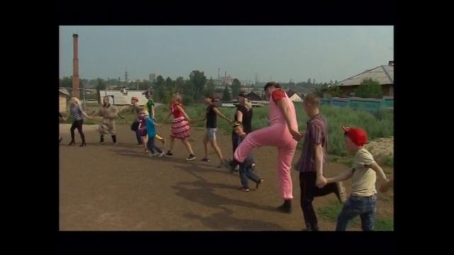 Автолюбители подарили праздник воспитанникам детского дома Росток смотреть онлайн