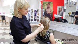 Прическа для тонких волос средней длины