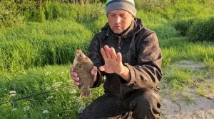 На реке Припять большой компанией попали на жор щуки. Если отдых, то с рыбалкой и путешествием.