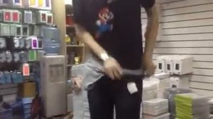 Как правильно одеть трусы через голову