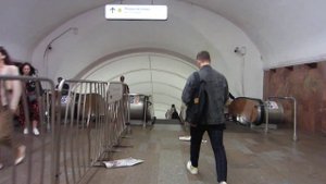 Переход с Таганской на Марксистскую в утренний час-пик