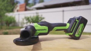 Тест угловой шлифовальной машины аккумуляторной Greenworks GD24AG, 24V журналистами Потребитель