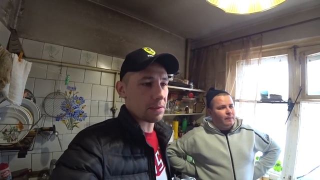 РЕМОНТ КУХНИ ЁЛЫ-ПАЛЫ ЧАСТЬ 1 \ ПОДГОТОВКА ВЫНОС МУСОРА смотреть онлайн