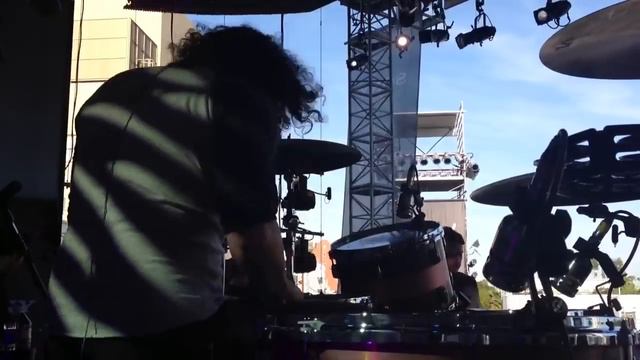 Paramore 'Still Into You' Ilan Rubin drums смотреть онлайн