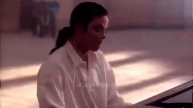 Майкл Джексон играет на пианино 🎤🎤😍 смотреть онлайн
