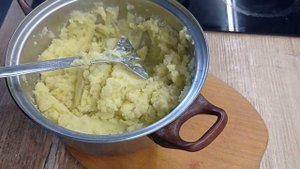 Вареники с картошкой и с...