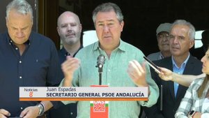 CÁDIZ | JUAN ESPADAS APOYA LA DECLARACIÓN DEL CARNAVAL DE CÁDIZ COMO PATRIMONIO DE LA HUMANIDAD