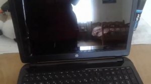 Ноутбук HP 15-g000sr выключается и включается. Что делать?