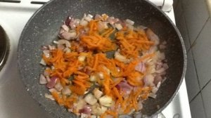 Быстрый суп из цветной капусты с сосисками