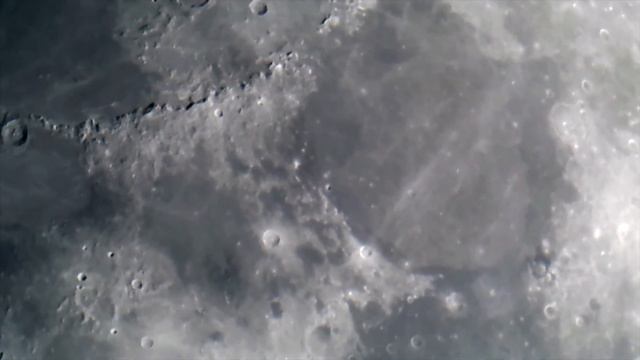 The Moon смотреть онлайн