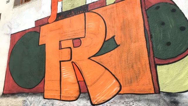 Graffiti animated on walls around the world. смотреть онлайн