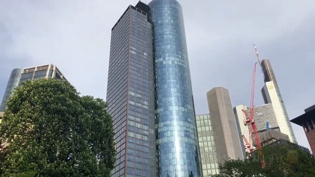 Frankfurt City Tour :Main Tower & Alte Oper смотреть онлайн