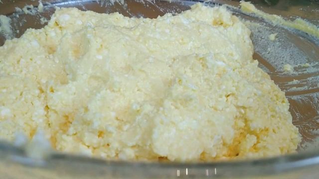 ВОЗДУШНЫЕ сырники из творога на сковороде / Рецепт БЕЗ ПШЕНИЧНОЙ МУКИ / Быстрые, нежные, пышные