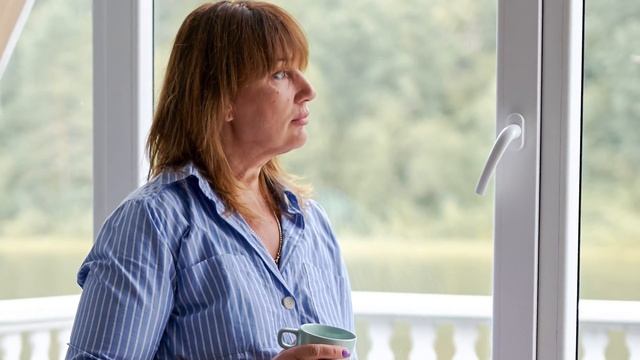 Родители хотели женить сына-инвалида на ком-попало, но парень шокировал, приведя такую "невесту" смотреть онлайн