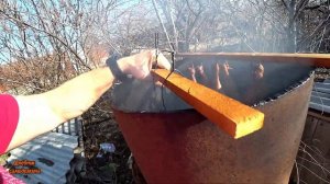 Коптим свиные ребра в домашних условиях