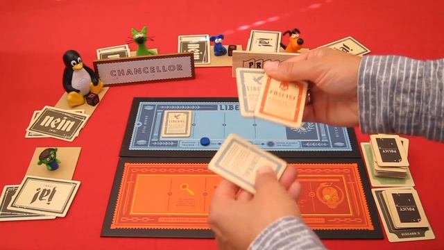 Secret Hitler, How To Play (English Board Game)