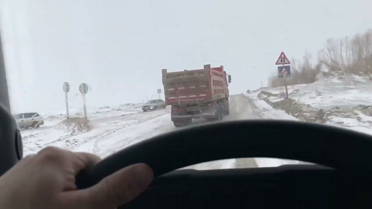Покидаем Якутск, ледяной автозимник, нас заметает.