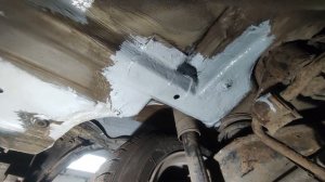 Ремонт глушителя БМВ Е36. Замена оригиналу и переделка креплений. Бюджетный глушитель на БМВ Е36.