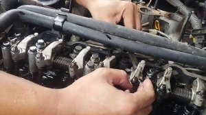 Nissan Frontier D22 | QD32 Engine valve clearance adjustment | Long method procedure