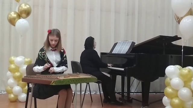 "Цыганска пляска" обр. С Бубенцовой. Исп. Дарья Борисевич, 12 лет смотреть онлайн