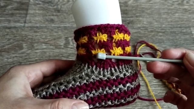 Эти чудесные пинетки украсят детские ножки ☝️ на двух спицах ✅