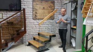 Стеклянные ограждения лестницы. Безопасно ли это?