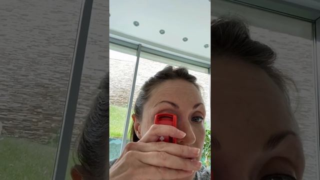 Завиваем ресницы с щипцами Rubis смотреть онлайн