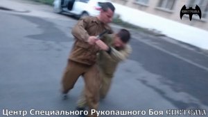 Управление противником вооруженным ножом (студенты) Часть 1