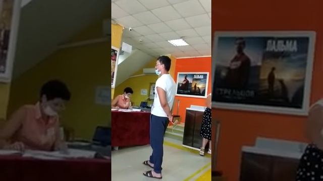 Тимашевск, УИК 50-08. Пришел избиратель, за которого уже проголосовали. смотреть онлайн