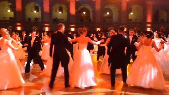 Венский бал 2 смотреть онлайн