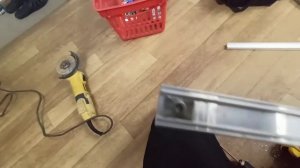 На алюминиевом окне сломалась фурнитура и ручка, починить и заменить самому подробное видео ремонта