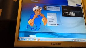 у акинатора голова дырявая он узнал Стива что из-за этого получил смотрите в этой серии ??