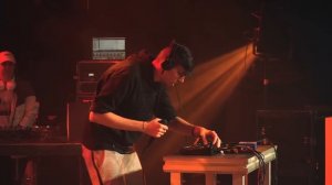 NME vs BREZ | Grand Beatbox Battle 2019 | LOOPSTATION 1/4 Final