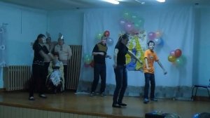 Классный танец под песню Шакиры Dare (La La La)