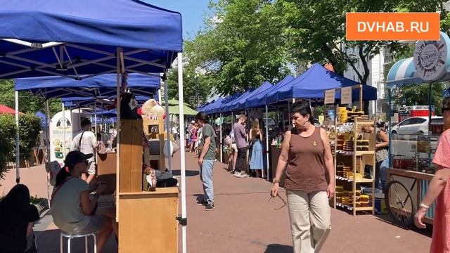 «Абычный маркет» прошёл в Хабаровске смотреть онлайн