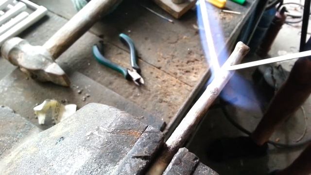 Пайка алюминия и алюминия с медью кастолином 196 газовой горелкой смотреть онлайн