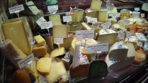 РЫНОК в ИСПАНИИ. Цены на ПРОДУКТЫ в Испании. ВСЕ ДОРОГО и ВКУСНО. Жизнь в Испании