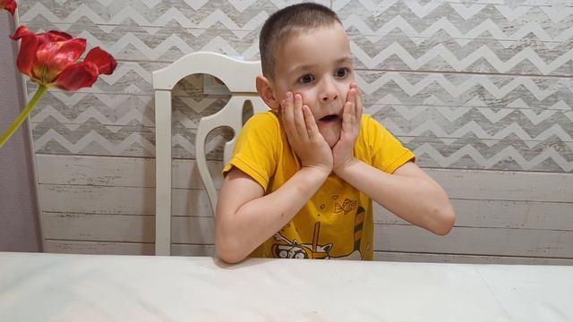 Марсель Умников СЪЕЛ все КОНФЕТЫ! Платон Озорников ПОЛУЧИЛ щелбан!