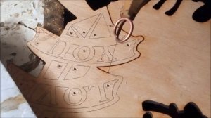 Контурно - прорезная резьба нихромом. КРЕСТ. Nichrome wire thread; Wood carving.