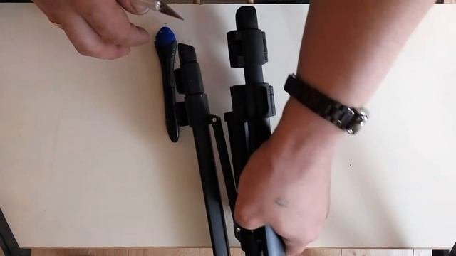 Клей жидкий пластик из магазина Gearbest,застывает от ультрафиолета клеит любые материалы