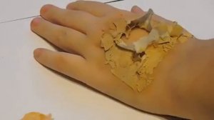 DIY Хэллоуин как сделать рану на руке (настоящая)