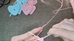 Сердечко / сердце из полиэфирного шнура или трикотажной пряжи.