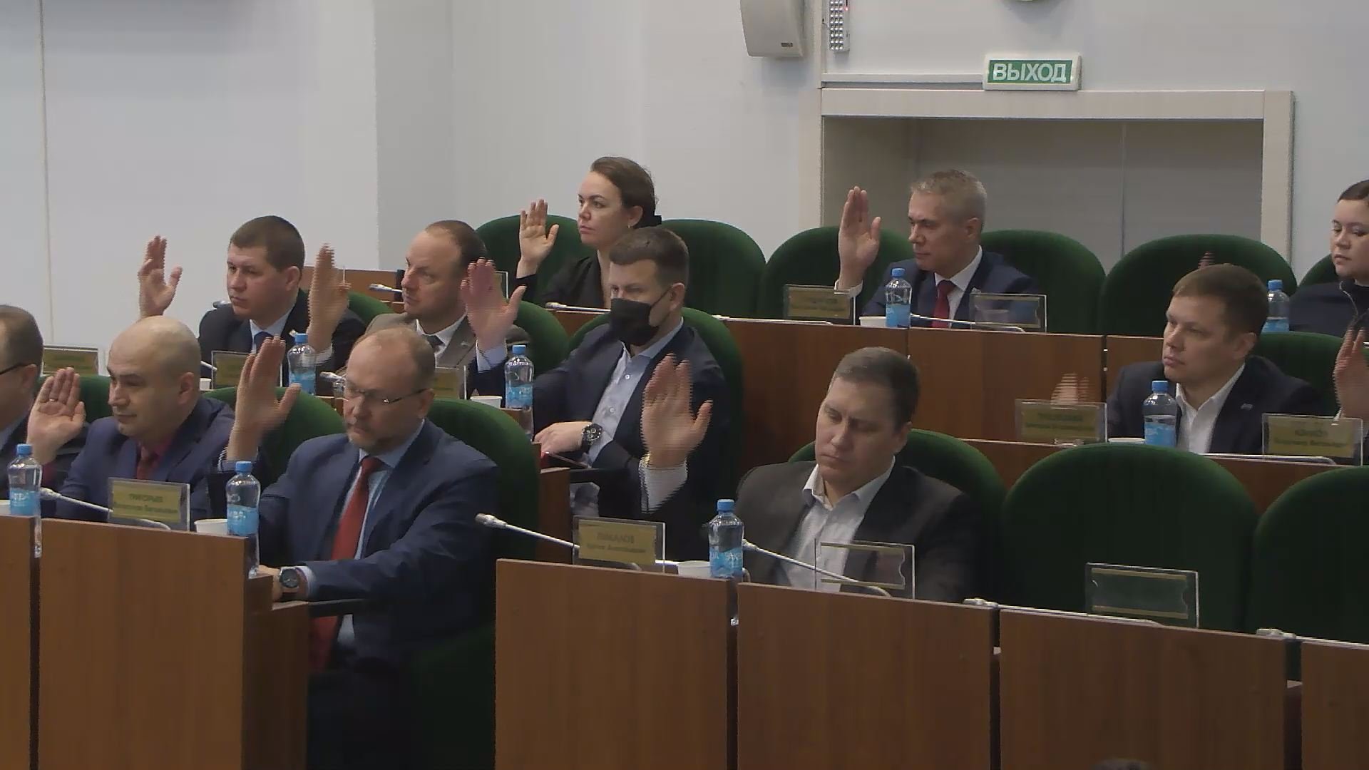 Городская дума новый уренгой. Городская дума новый уренгой телеграм. картинка сессия горсовета воркуты 2025 года.