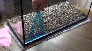 Запуск аквариума 35 литров. Часть 3.  Установка аквариума.  Укладка грунта