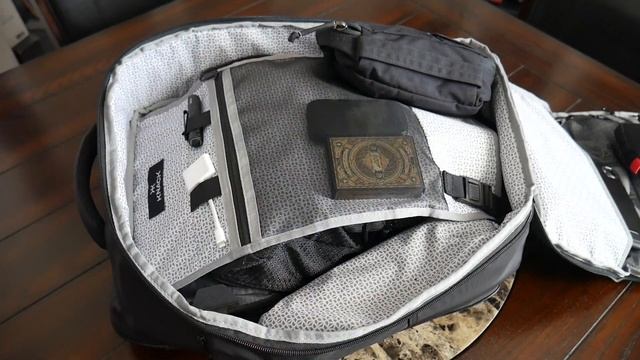 Knack Convertible Duffel Review - Expandable Work Travel Bag смотреть онлайн