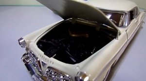 Miniaturas: Chrysler C300 1955 1:24 Motormax Diecast