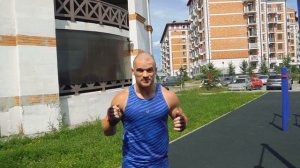 Тренировка грудных мышц на турнике и брусьях. Как сделать акцент на грудные?